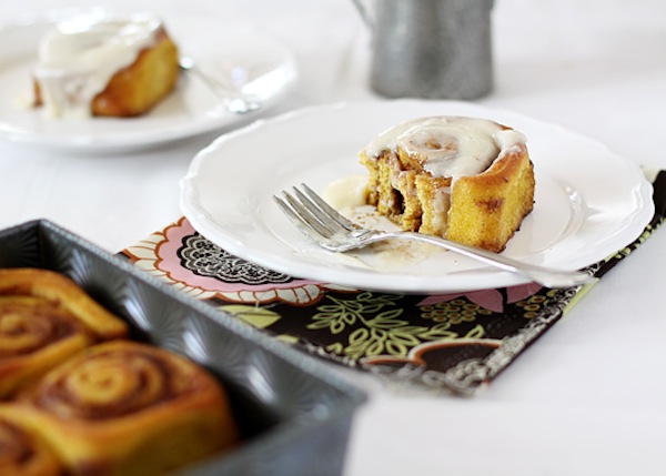 http-::www.goodlifeeats.com:2010:09:pumpkin-cinnamon-rolls