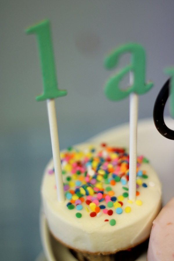 Little Letters Cupcake Topper DIY