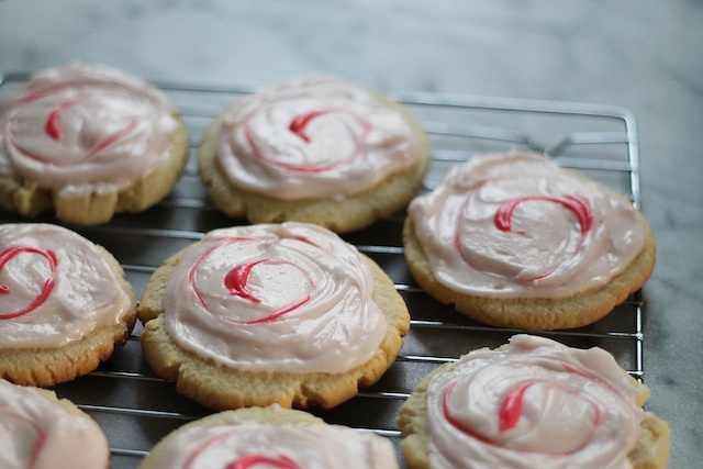 sugar cookies decorated 2 | Two Delighted